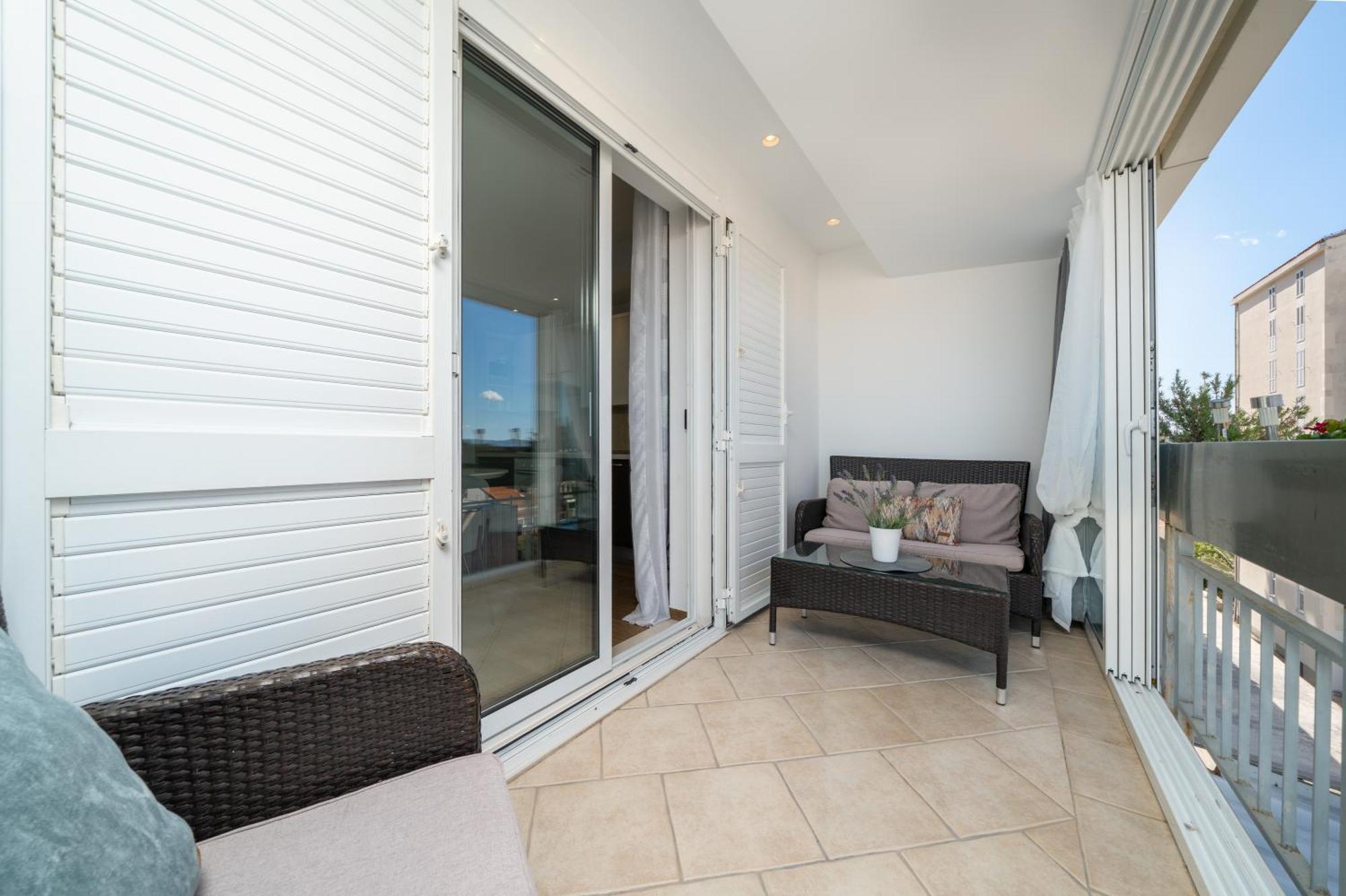 Apartment Ana Makarska Exterior photo