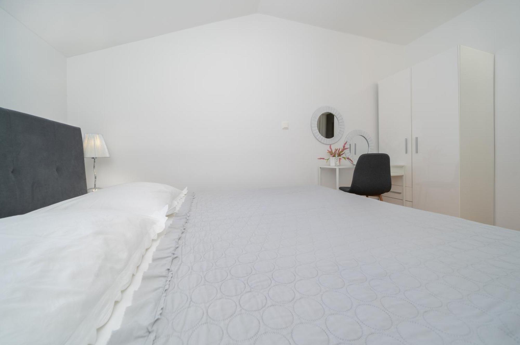 Apartment Ana Makarska Exterior photo